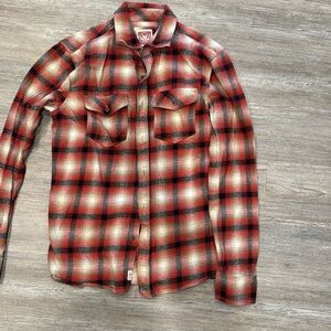 Men’s flannel